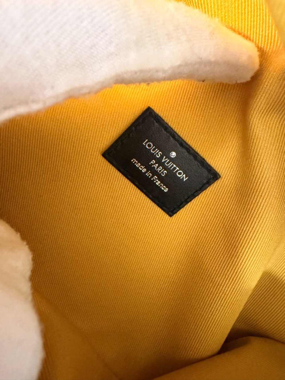 Louis Vuitton Damier Graphite Rainbow Logo Discovery Bum Bag - Picture 13 of 16